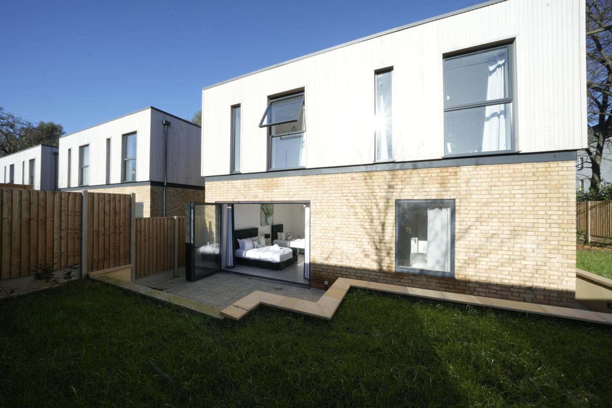 Ealing Broadway Great Stay 7-Minute Walk From The Underground Eksteriør billede