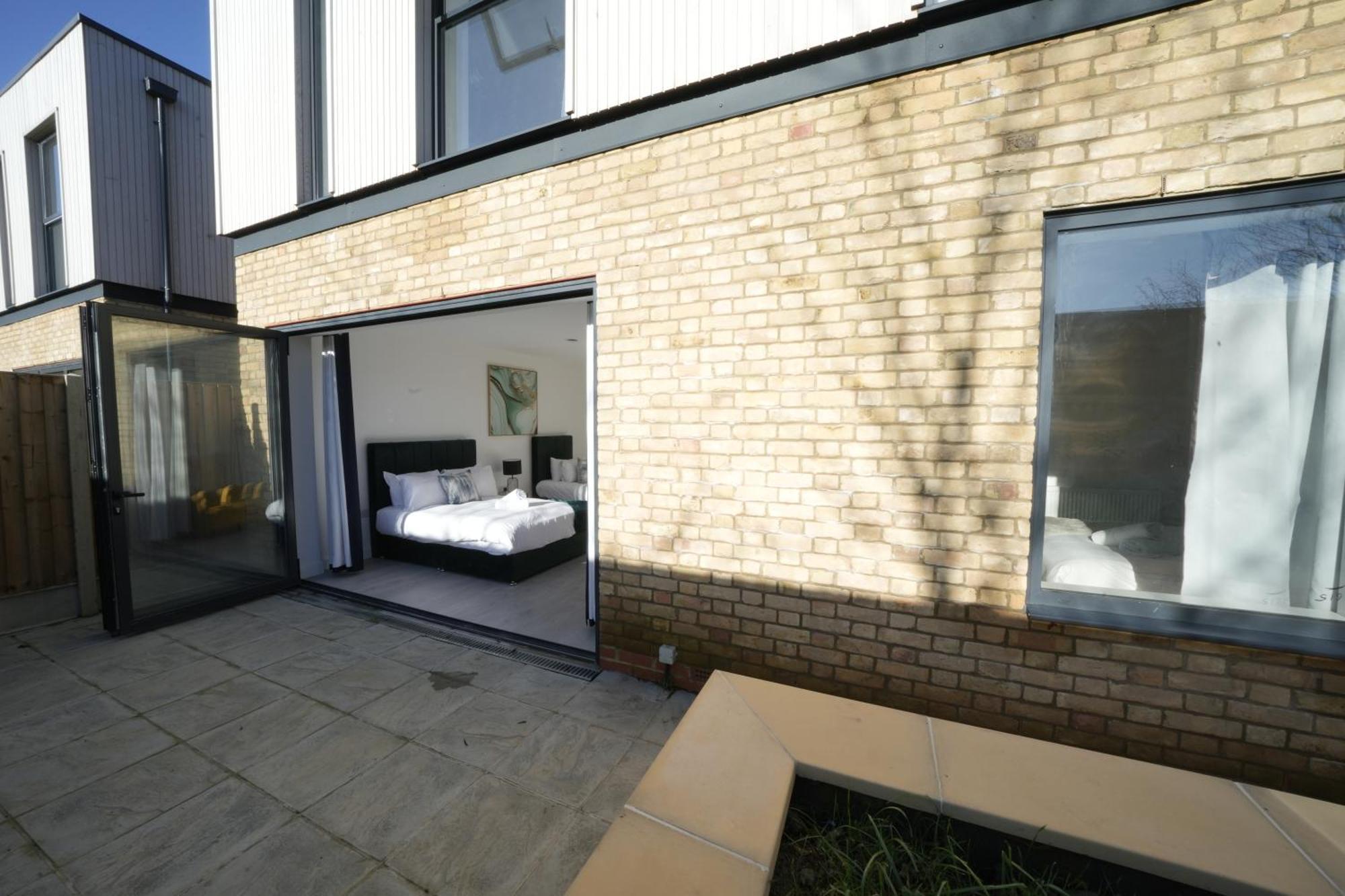 Ealing Broadway Great Stay 7-Minute Walk From The Underground Eksteriør billede