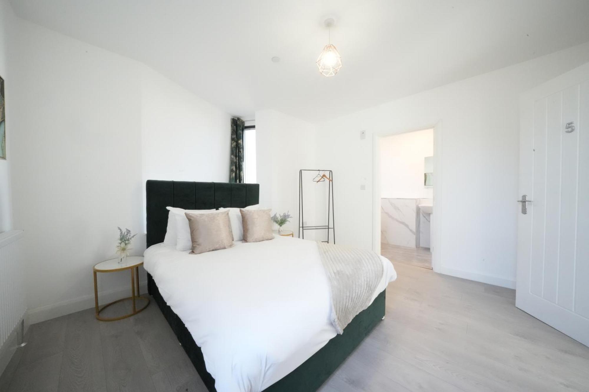 Ealing Broadway Great Stay 7-Minute Walk From The Underground Eksteriør billede